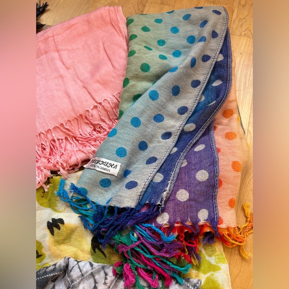 1️⃣3️⃣Lot of 13 Random Scarves-Varying Colors/Sizes/Brands/Materials/Conditions - Picture 10 of 17